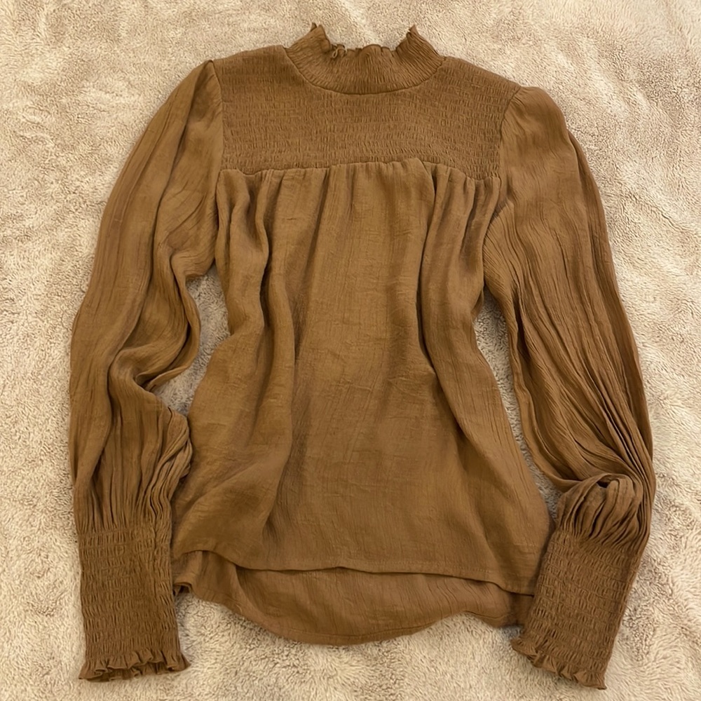 Women’s Blouse